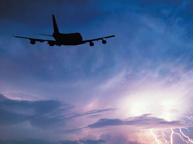 A still from Southern Storm (Southern Airways Flight 242)