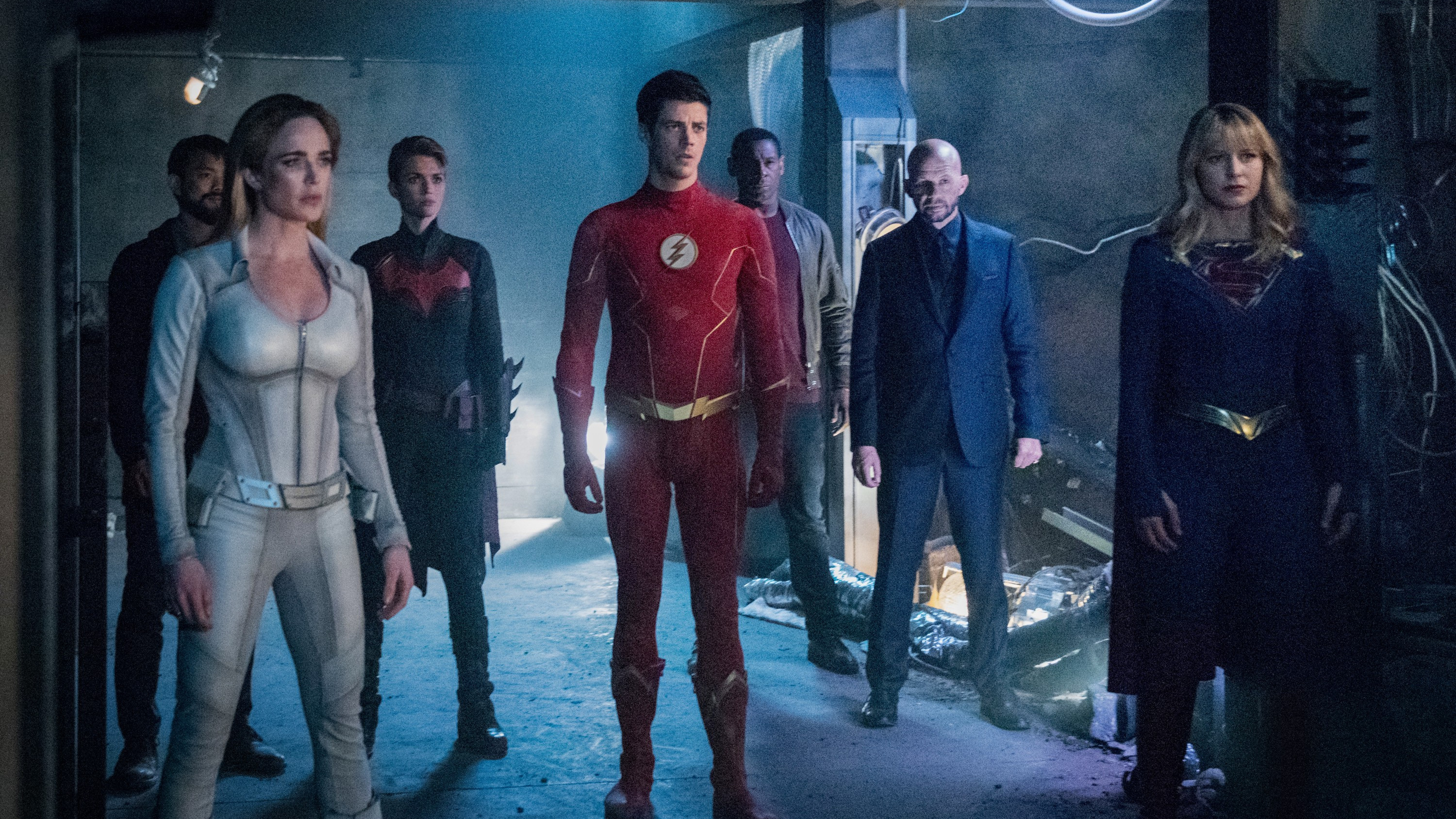 A still from Crisis on Infinite Earths: Part Four (IV)