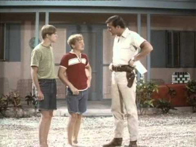 A still from The Warning