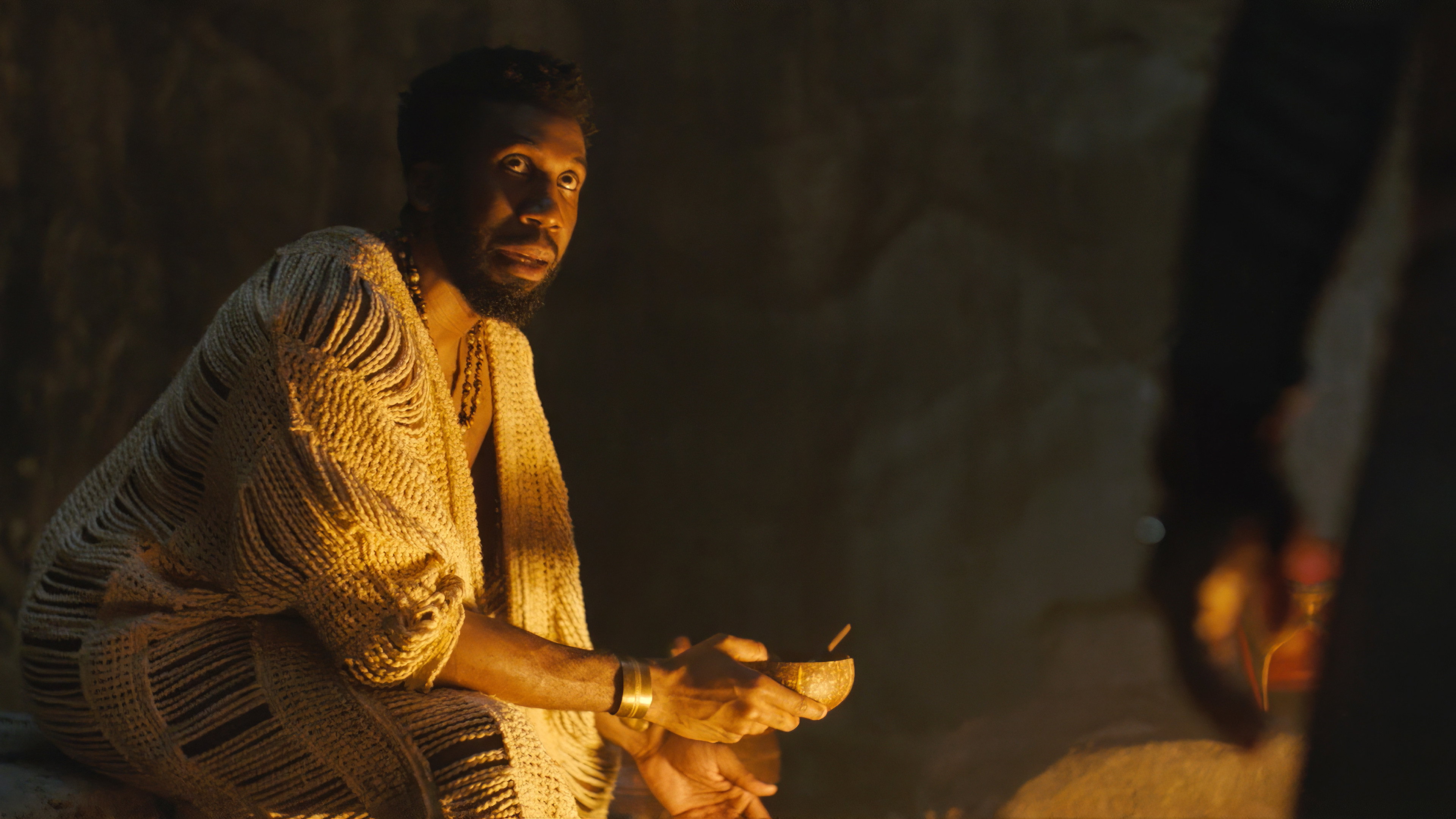 A still from Dude, Where's My Gar