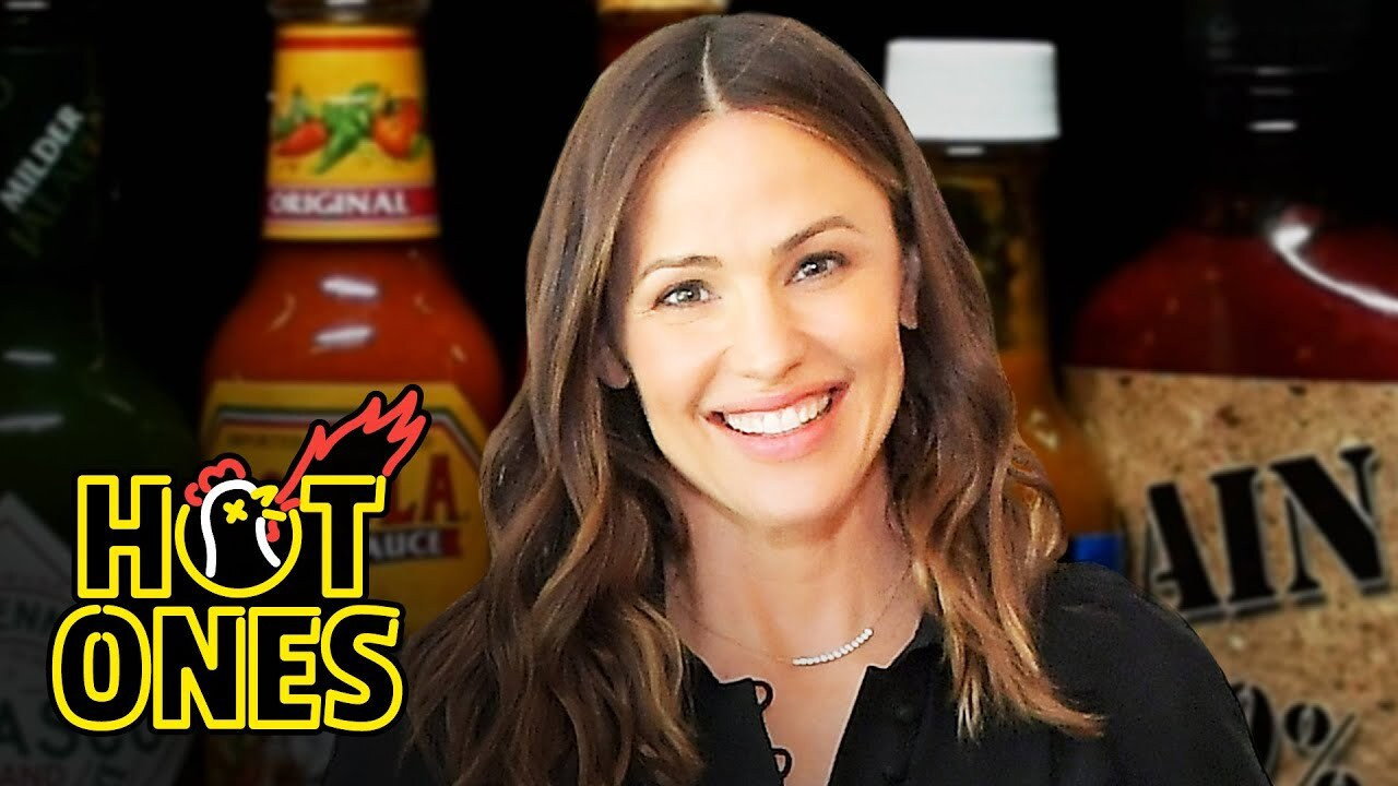 A still from Jennifer Garner Says “Golly” While Eating Spicy Wings