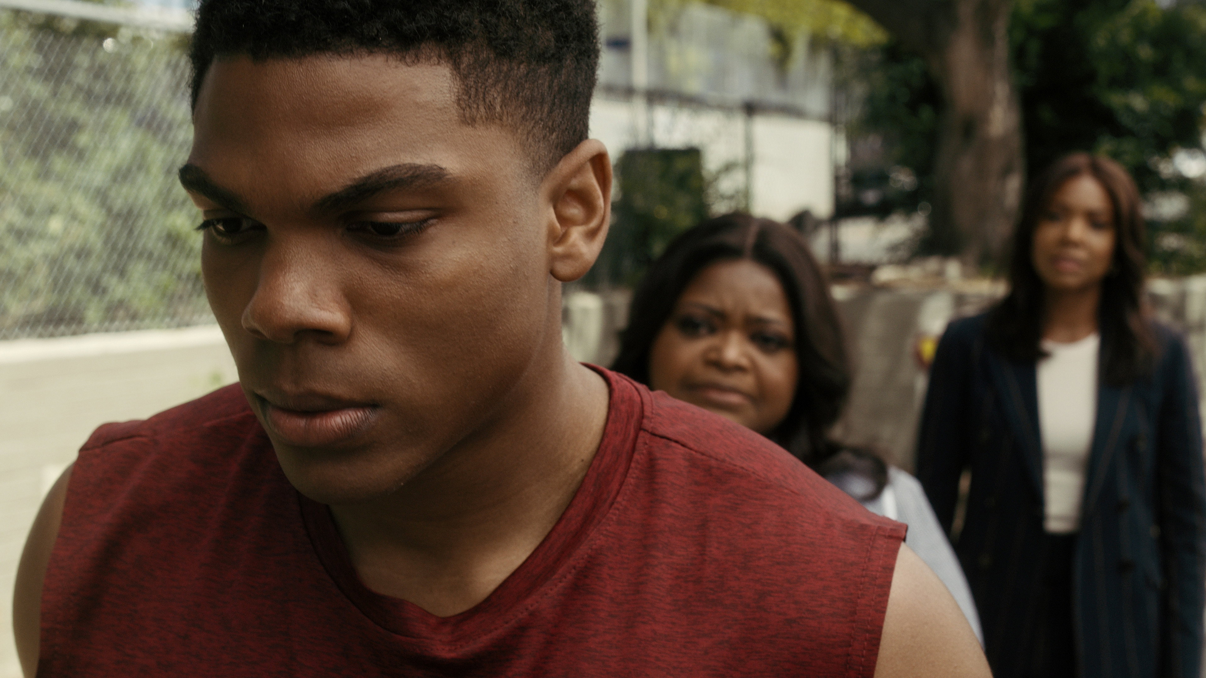 A still from Never Take Your Eyes Off Her