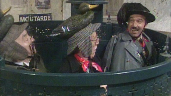 A still from Watch the Birdie