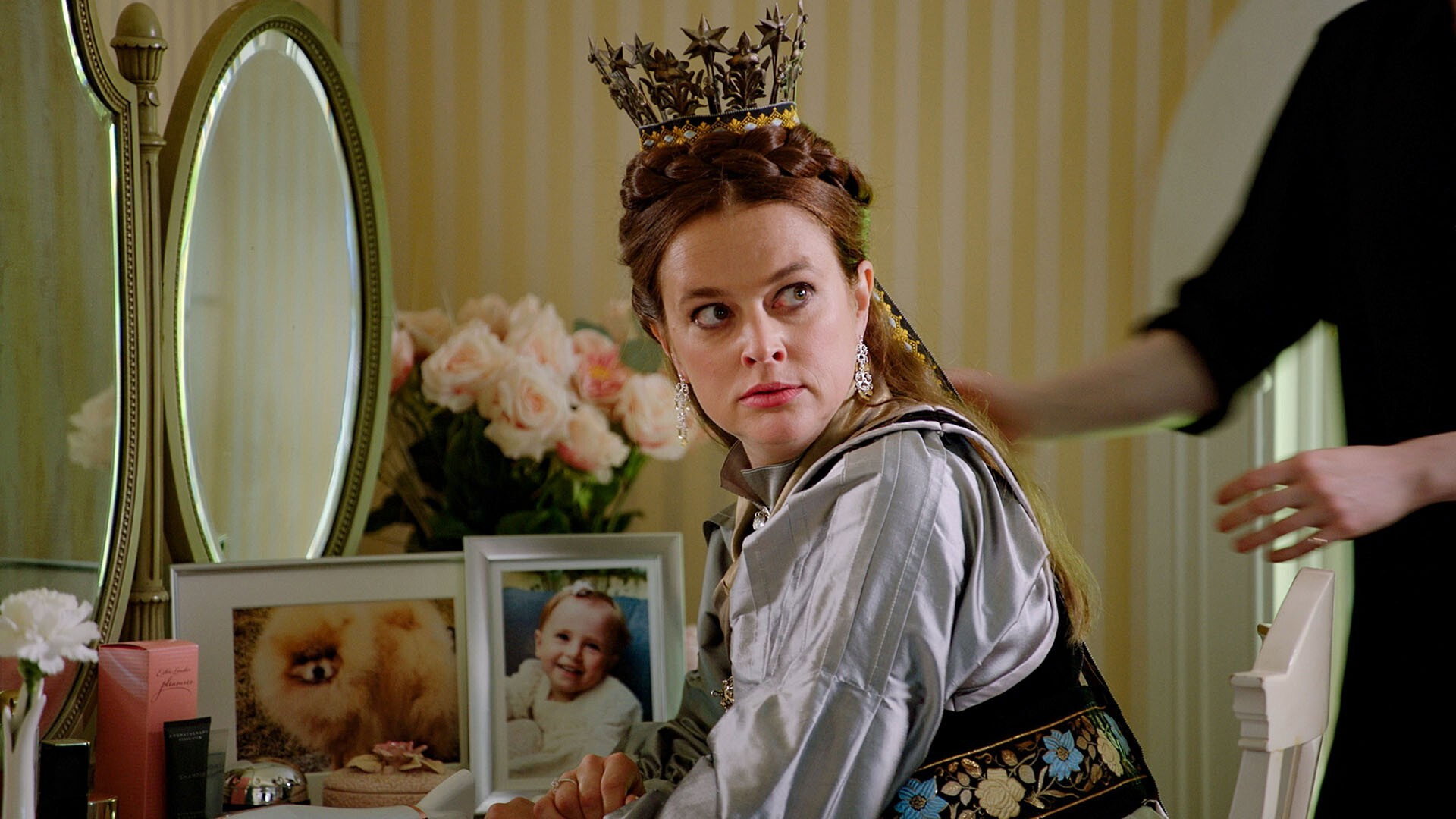 A still from Episode 10