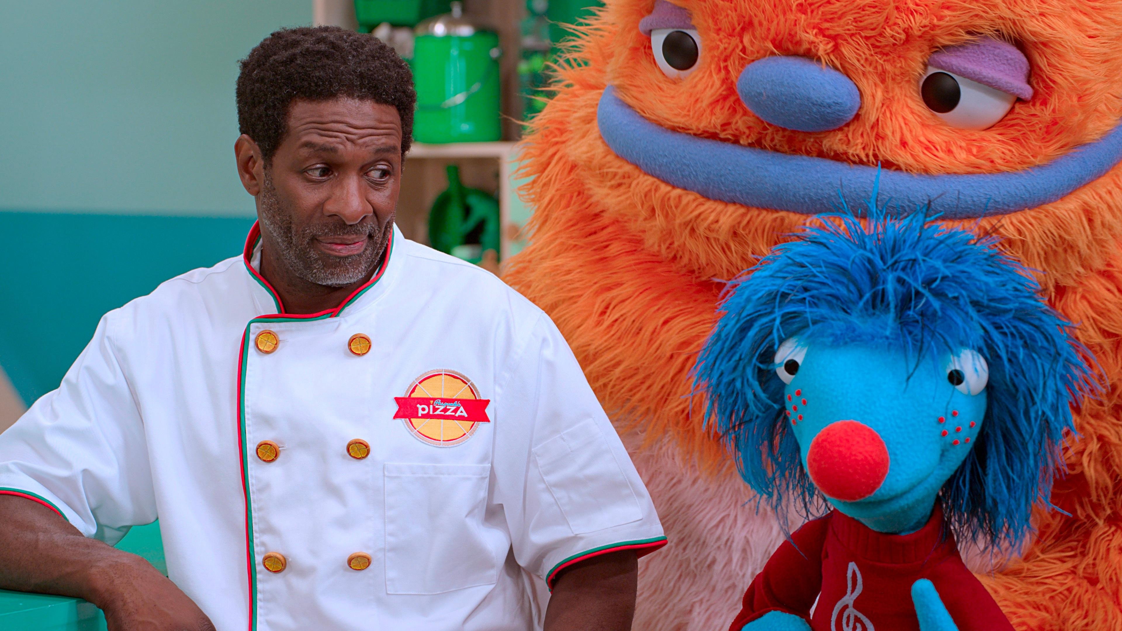 A still from Ballerina Betsy / Pizza Pasquale