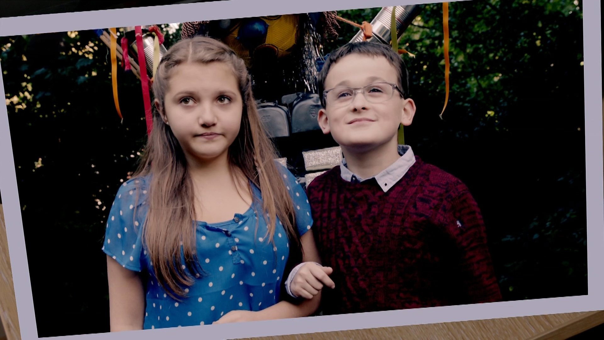 A still from Oh, Mo!