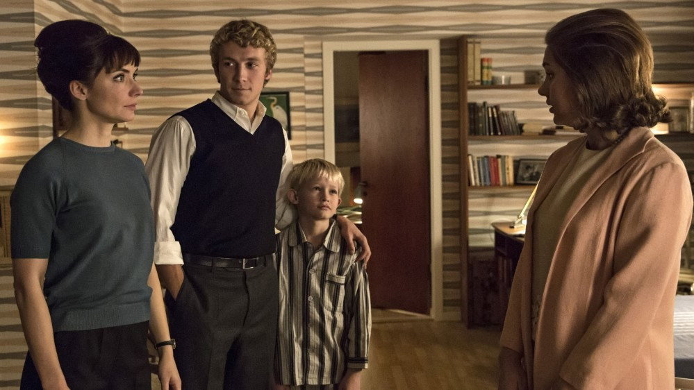 A still from Episode 8