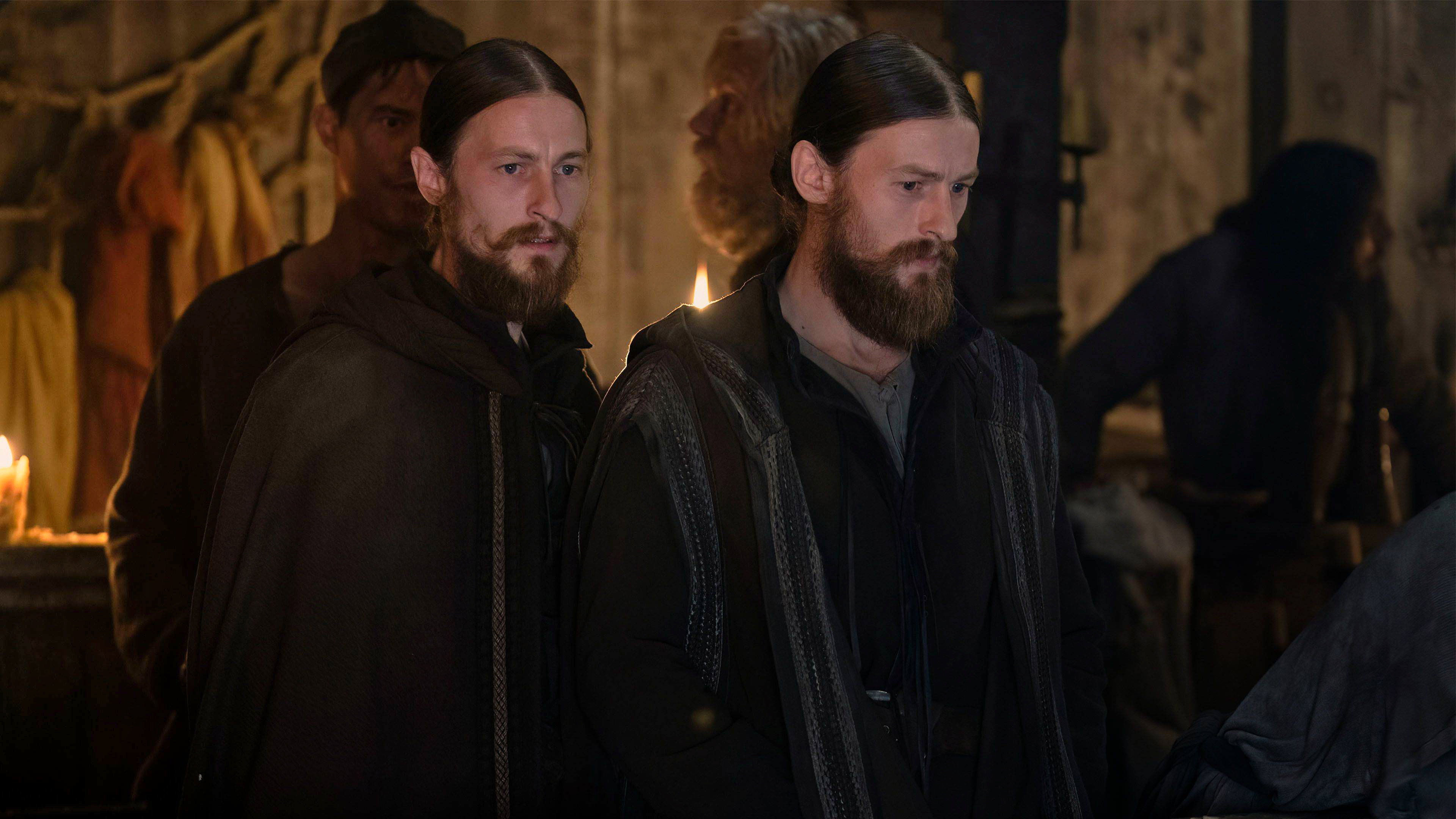 A still from The House That Dragons Built S1 E9
