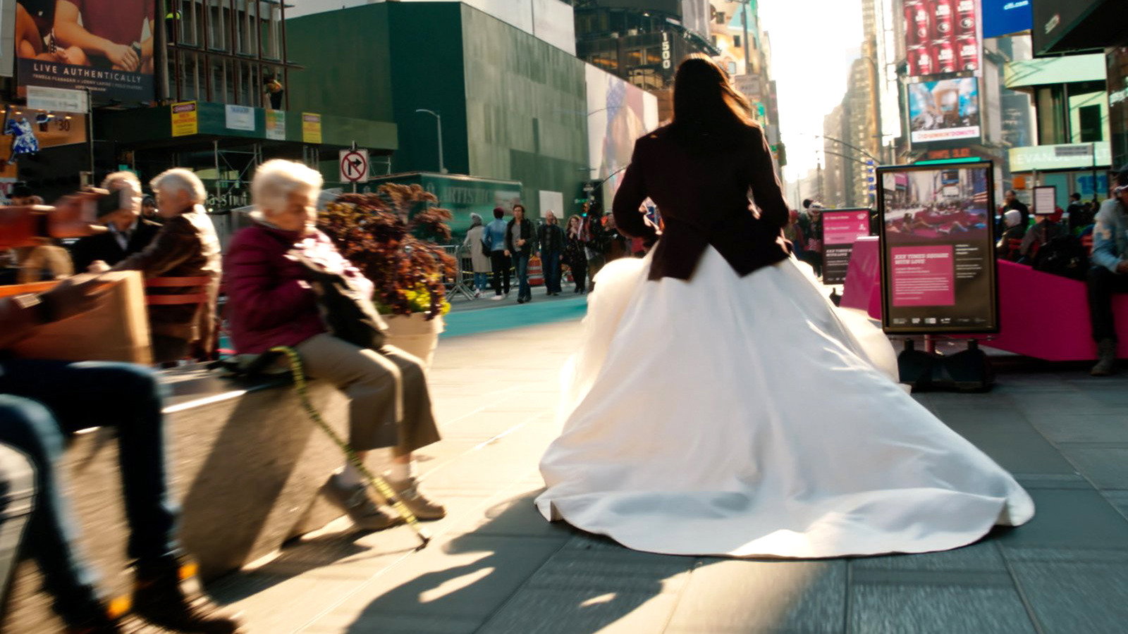 A still from Bye bye Miss Nobody