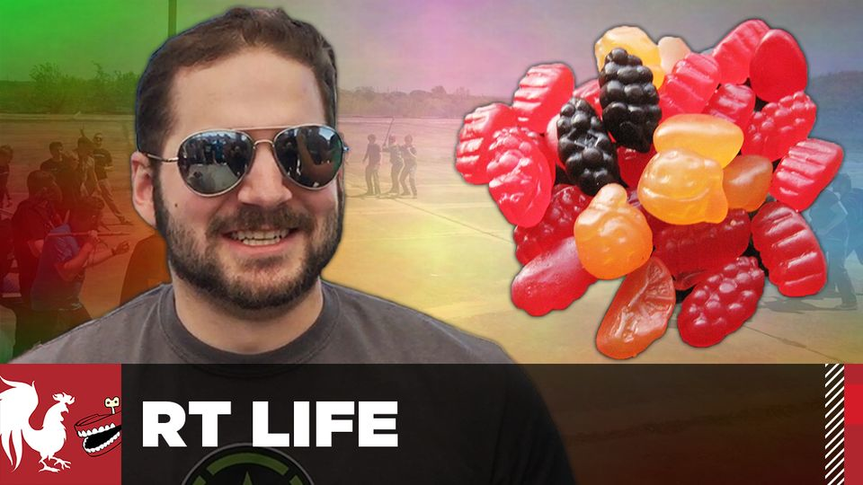 A still from Achievement Hunter Fruit Snack Challenge