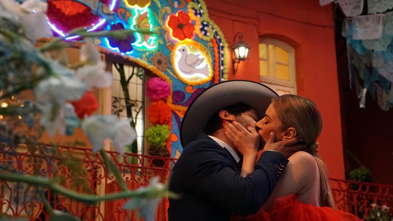 Backdrop image for movie My Father's Mexican Wedding
