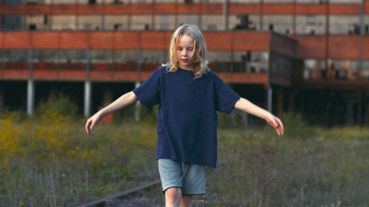 Backdrop image for movie Softie