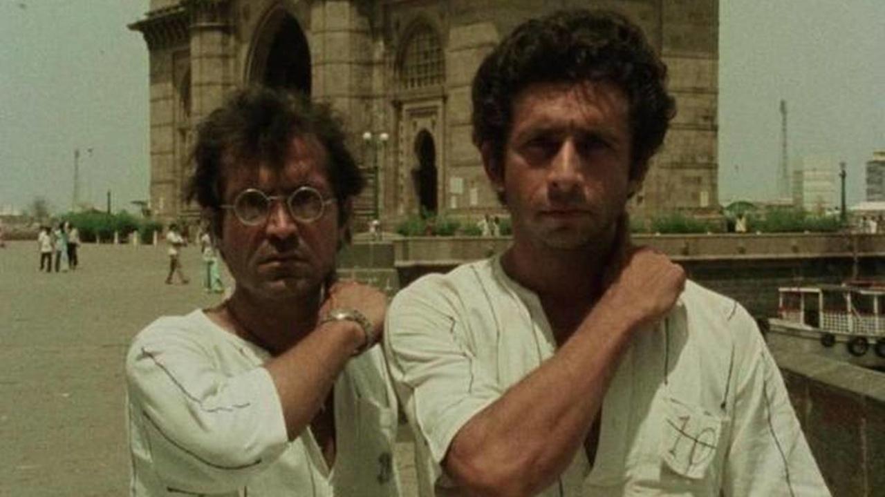 Backdrop image for movie Jaane Bhi Do Yaaro