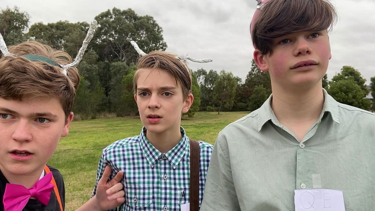 Backdrop image for movie Man.