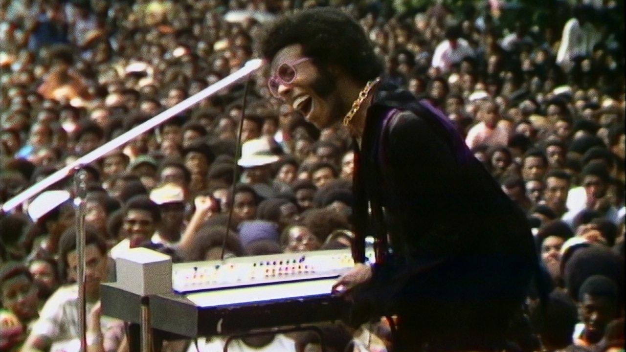 Backdrop image for movie Summer of Soul (...Or, When the Revolution Could Not Be Televised)
