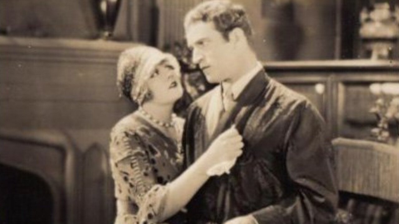 Backdrop image for movie The Return of Boston Blackie