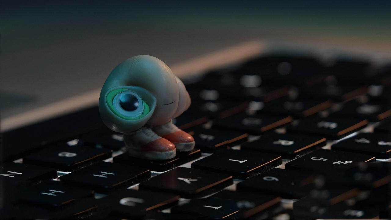 Backdrop image for movie Marcel the Shell with Shoes On