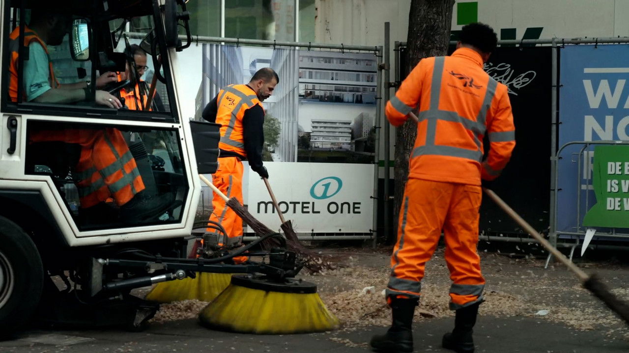 Backdrop image for movie Invisible