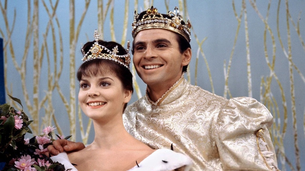Backdrop image for movie Cinderella