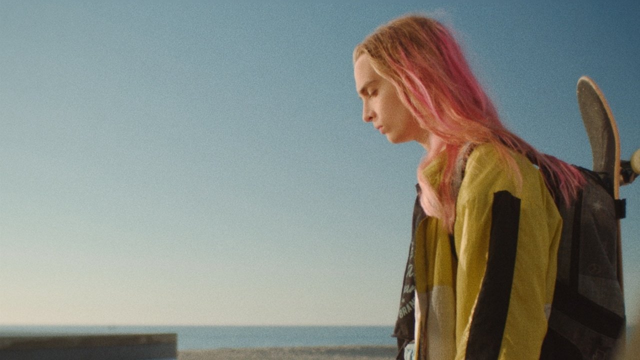 Backdrop image for movie Lola and the Sea