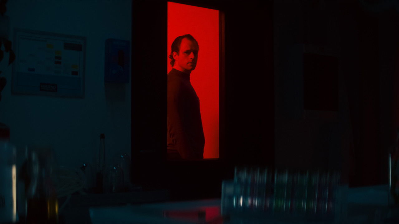 Backdrop image for movie Lunaris