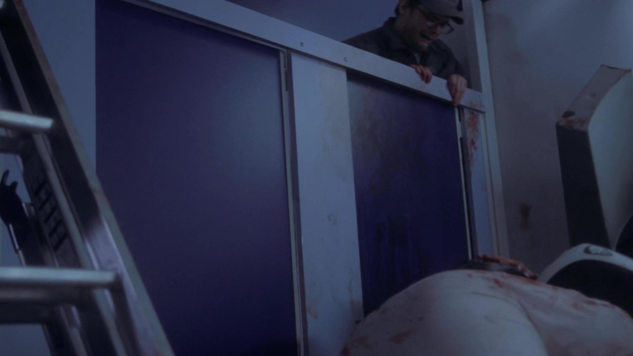 Backdrop image for movie Stalled
