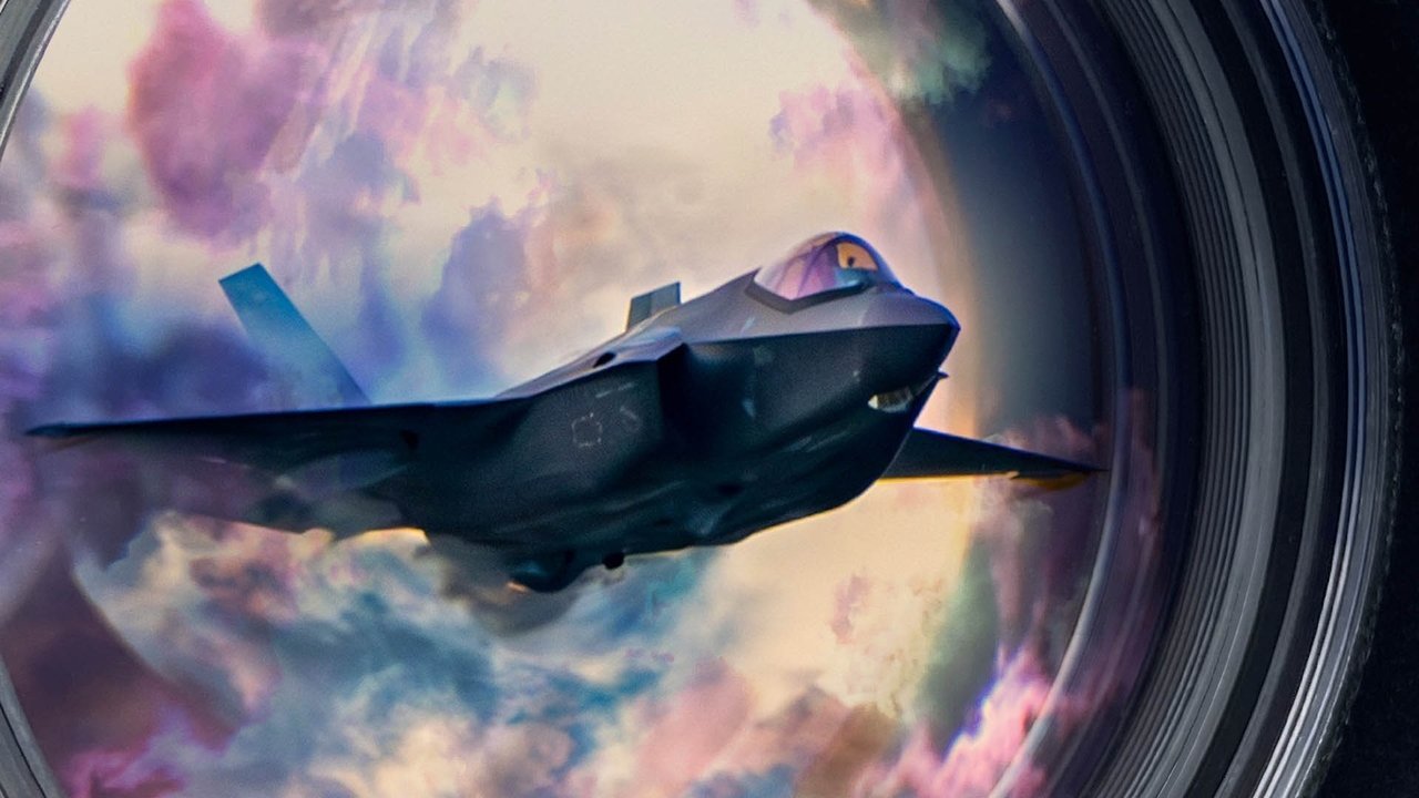 Backdrop image for movie Flight Photographers