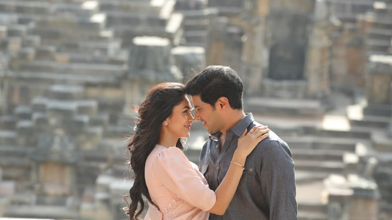 Backdrop image for movie Sita Ramam