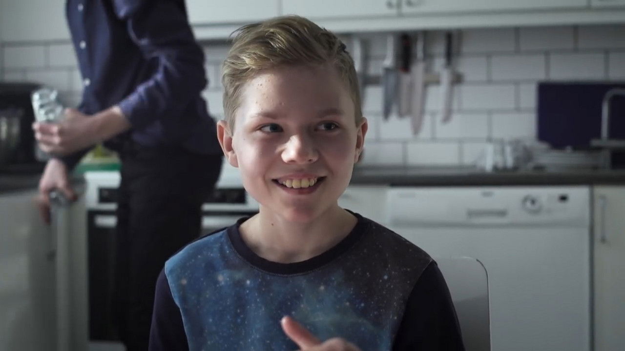 Backdrop image for movie Brothers in Space