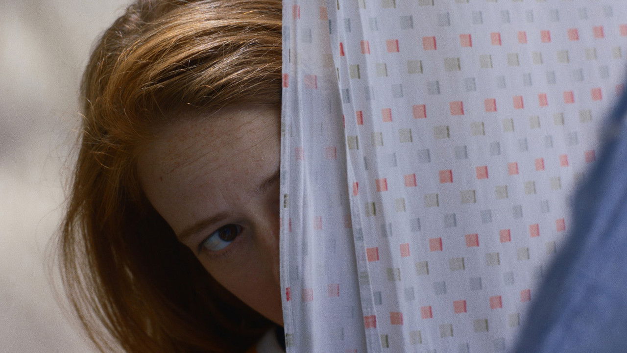 Backdrop image for movie Moon, 66 Questions