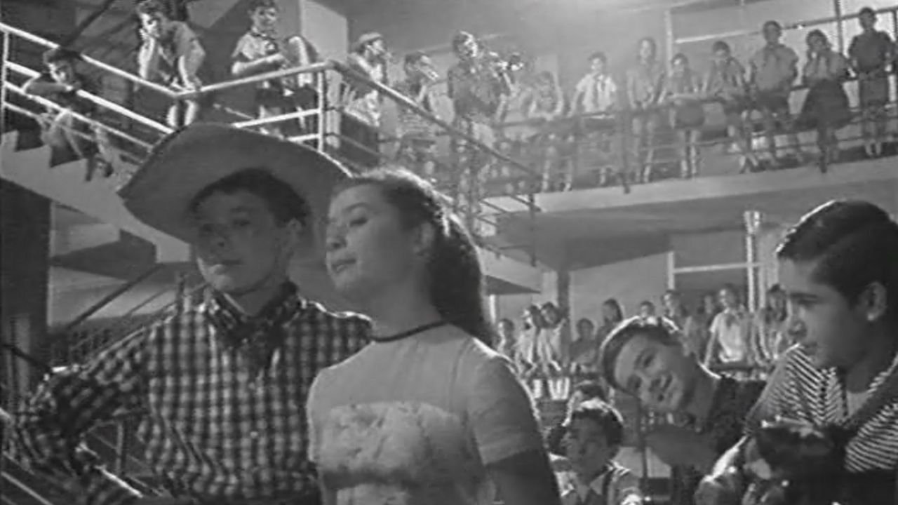 Backdrop image for movie Hello, Children!