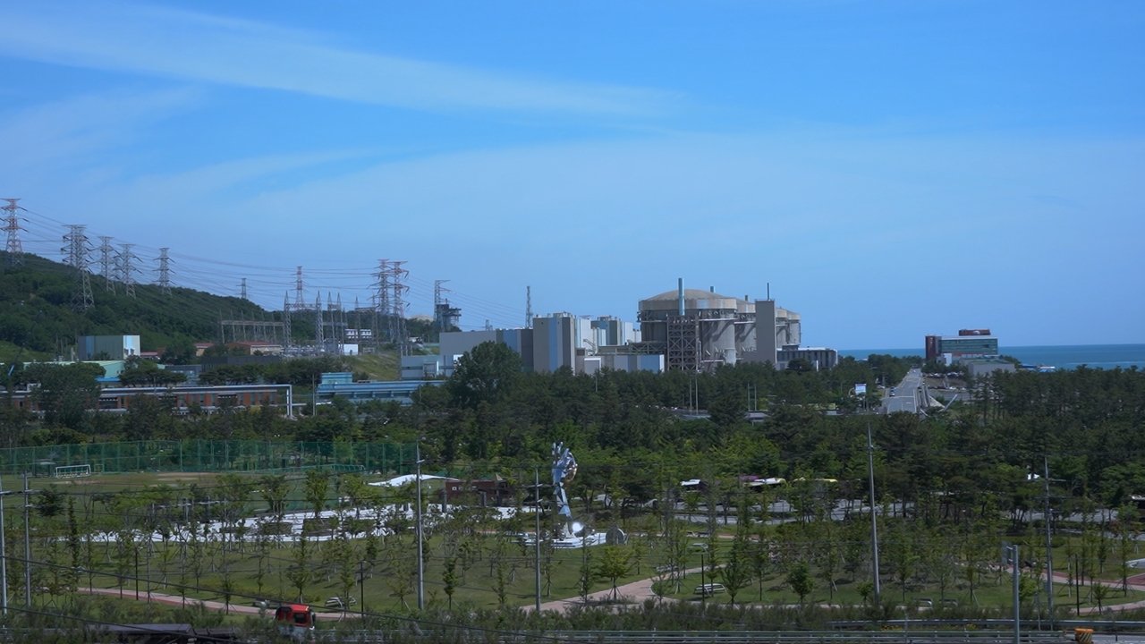Backdrop image for movie Wolsong: Vanishing Town