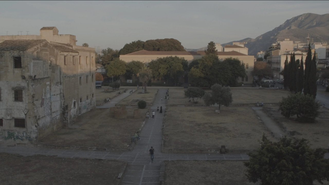 Backdrop image for movie Rumori della Kalsa