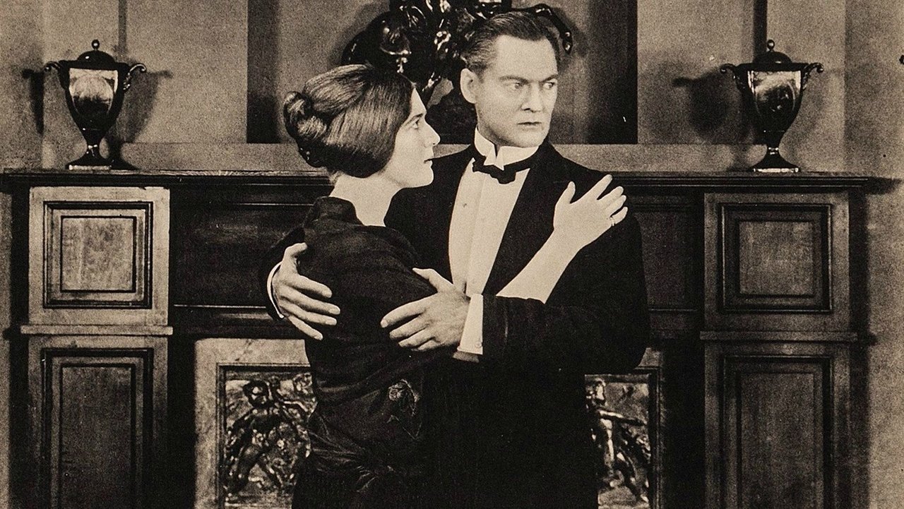 Backdrop image for movie The Face in the Fog