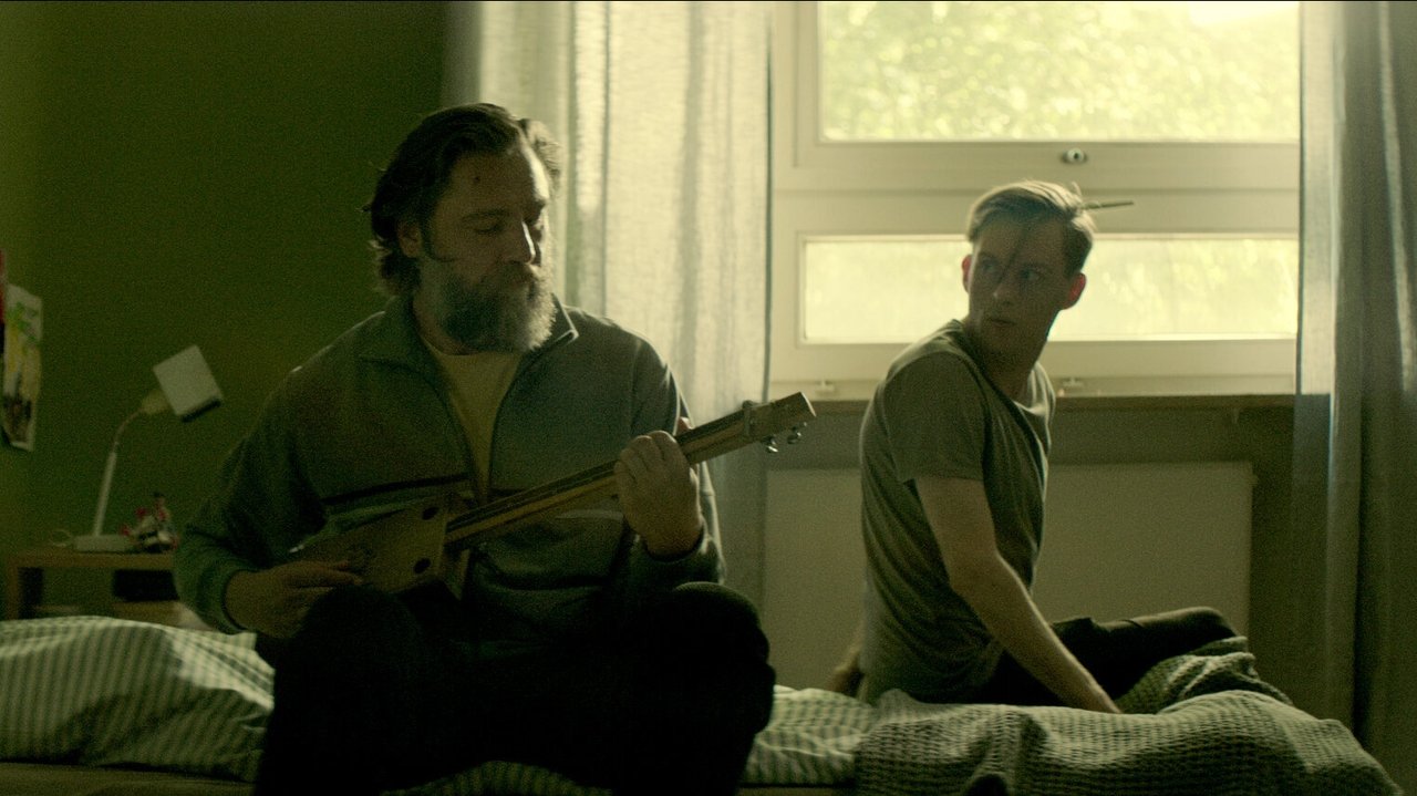 Backdrop image for movie Cigarbox Blues