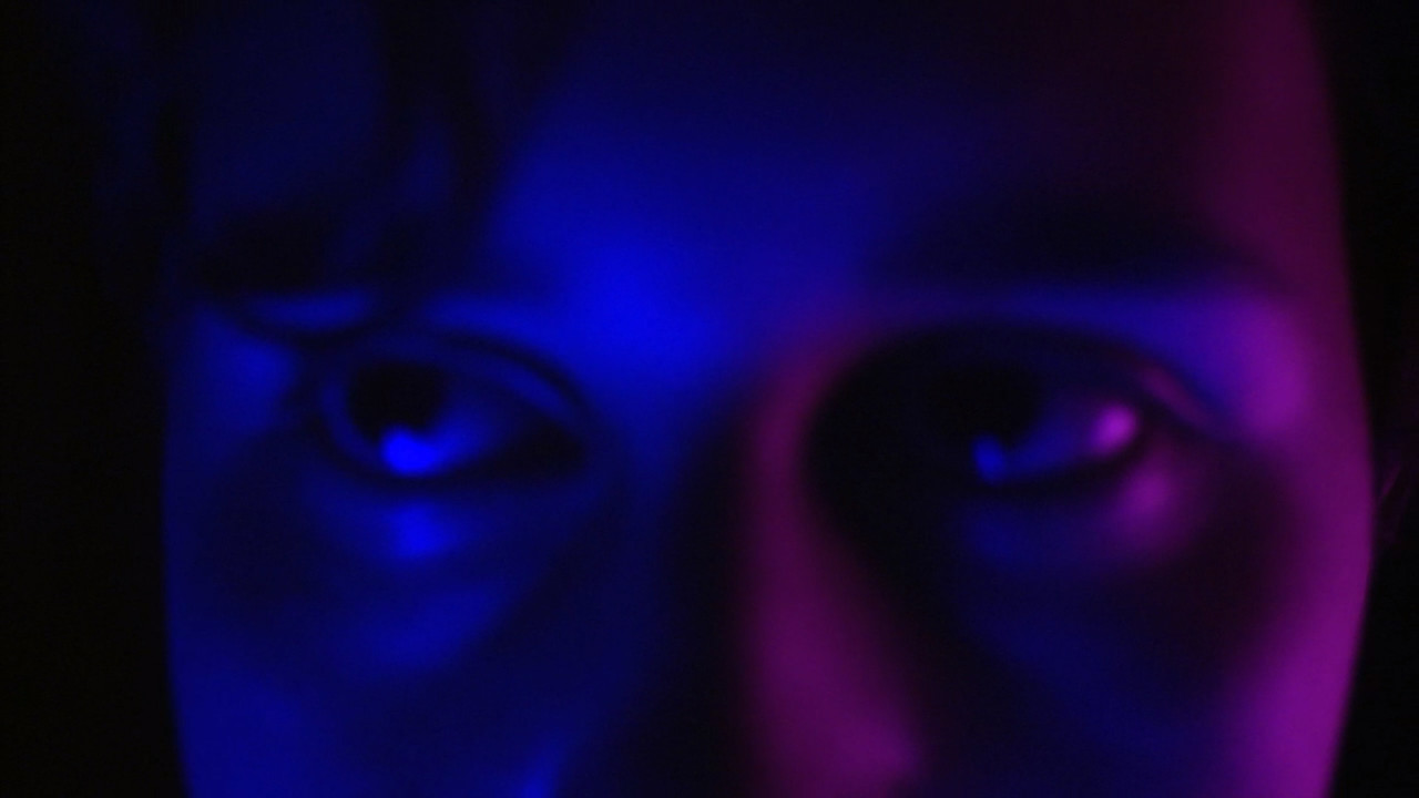 Backdrop image for movie 2790