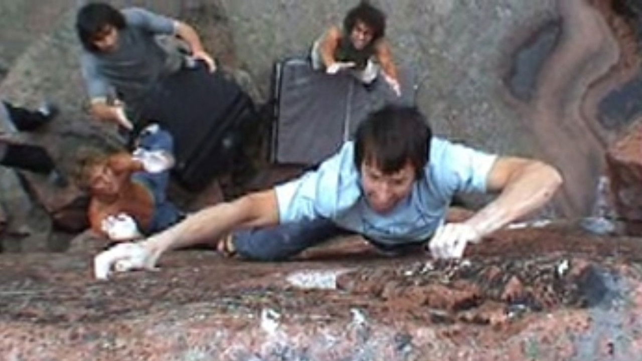 Backdrop image for movie Åland - Baltic Sea Bouldering