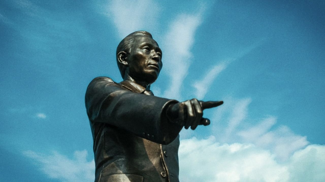 Backdrop image for movie Mis-President