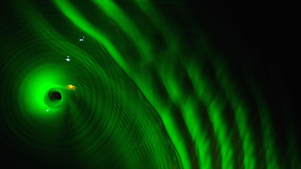 Backdrop image for movie Black Holes: The Edge of All We Know