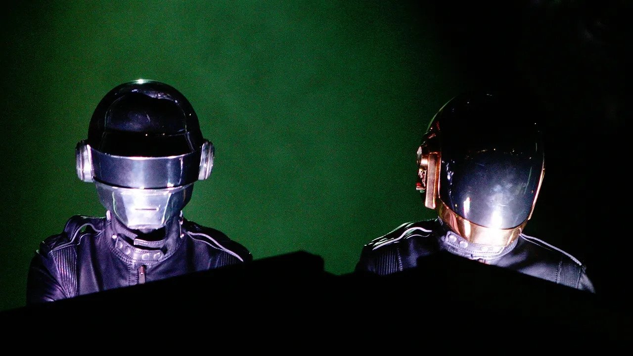 Backdrop image for movie Daft Punk - Alive 2007 - Live Album Concert in Paris