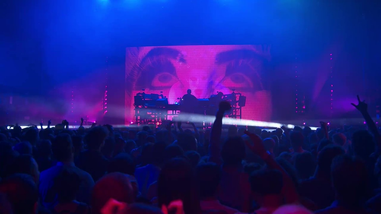 Backdrop image for movie The Chemical Brothers - Apple Music Festival