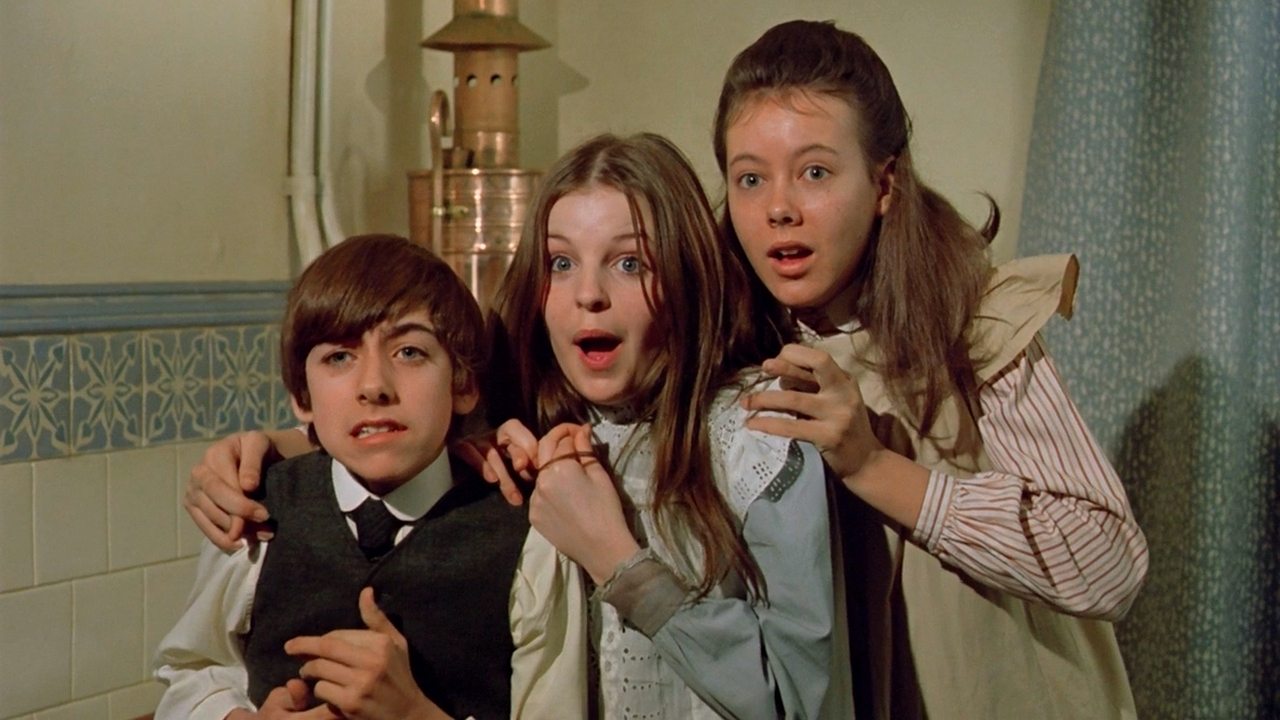 Backdrop image for movie The Railway Children