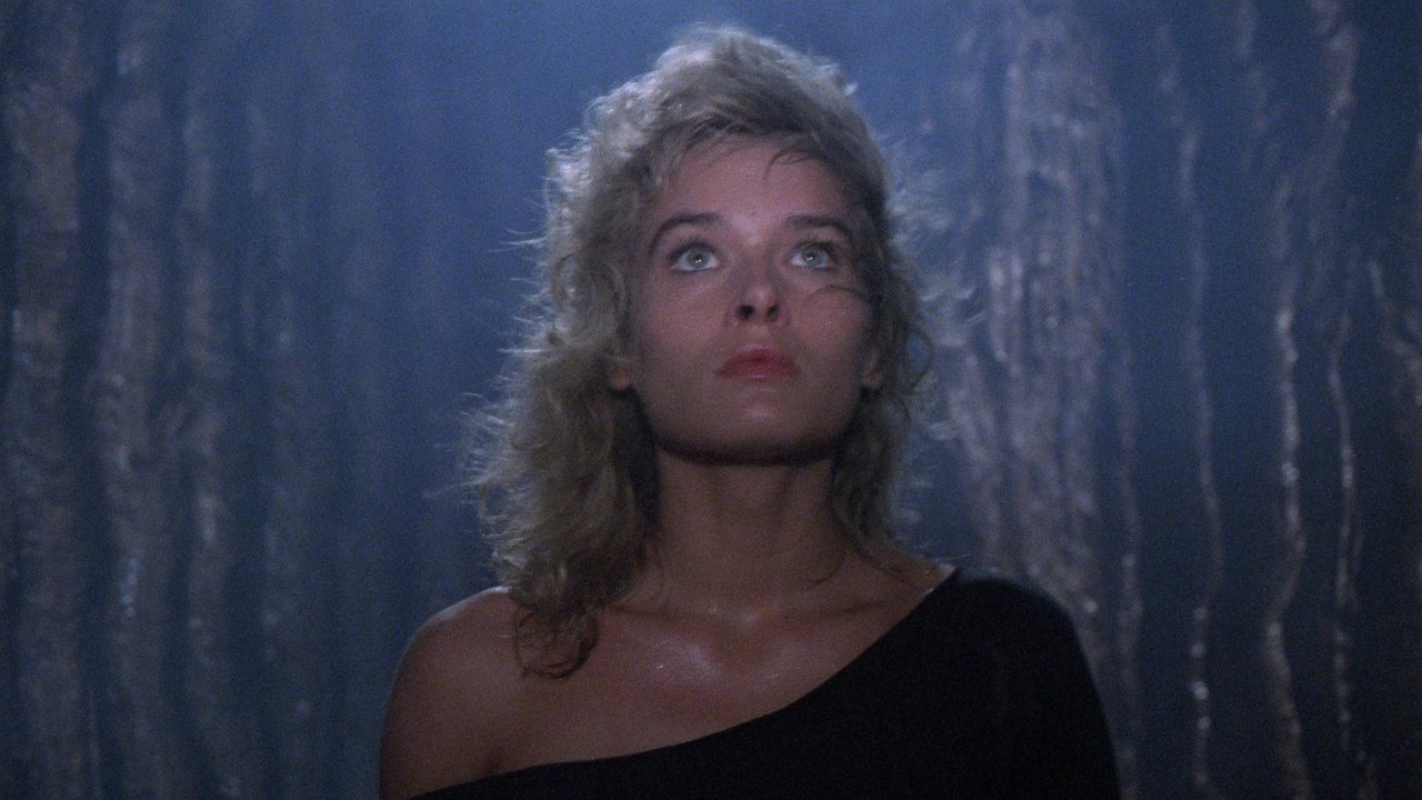 Backdrop image for movie Specters