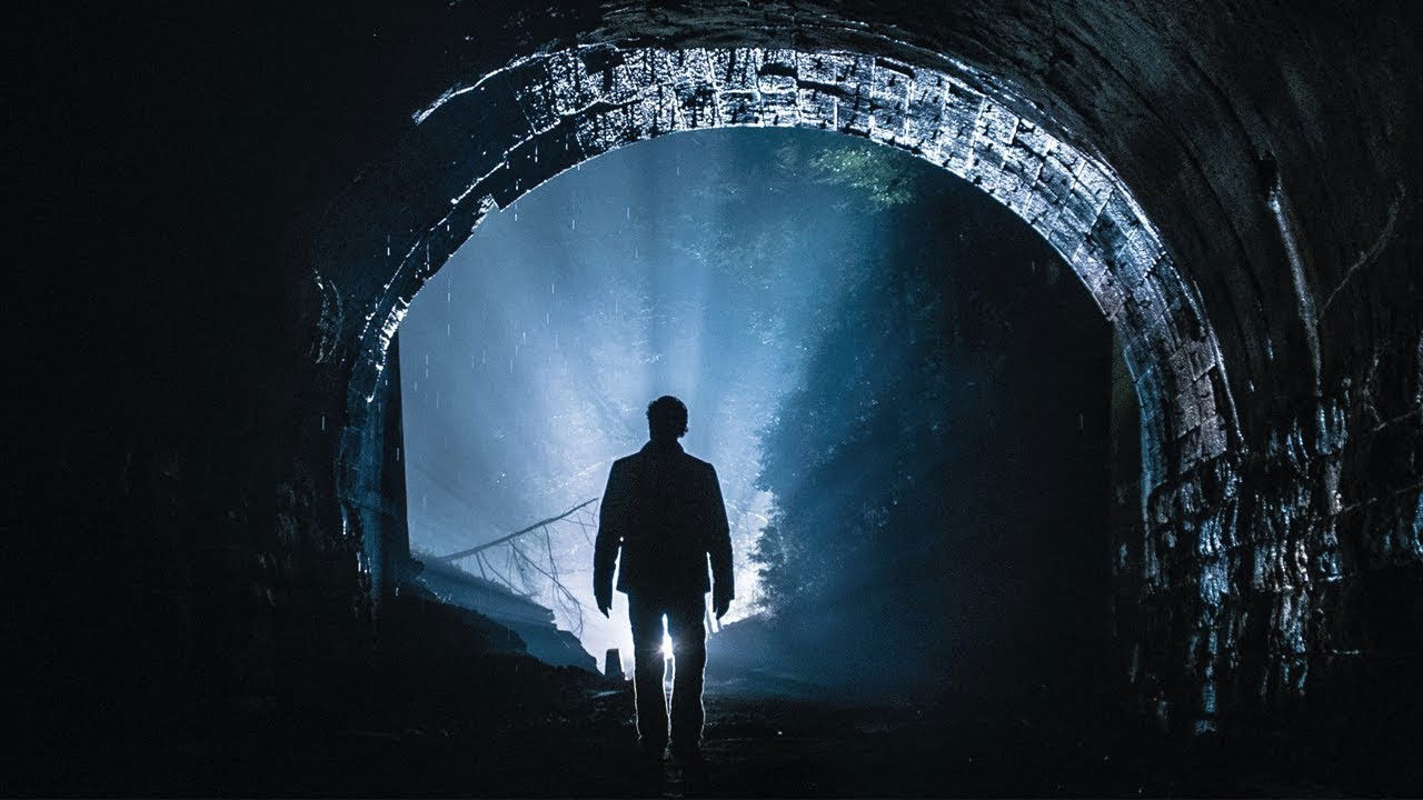 Backdrop image for movie Be Afraid