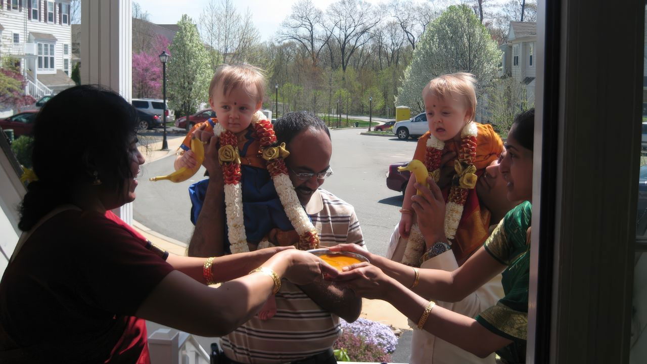 Backdrop image for movie Love Chaos Kin