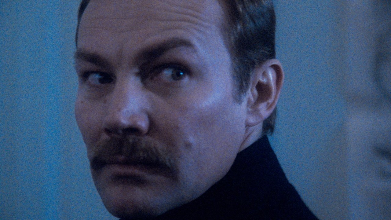 Backdrop image for movie Colonel Redl