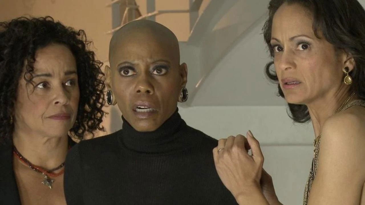 Backdrop image for movie Knock 'em Dead