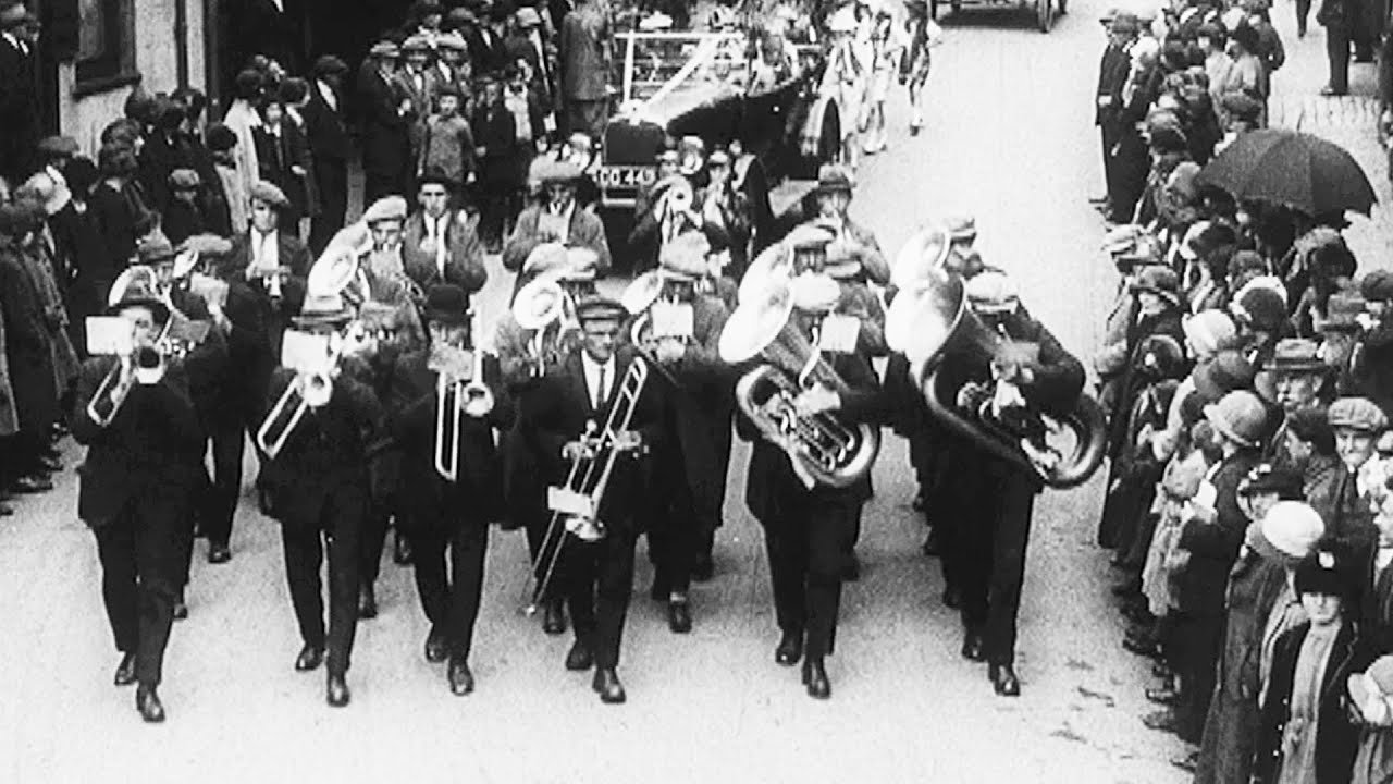 Backdrop image for movie Pwllheli Carnival