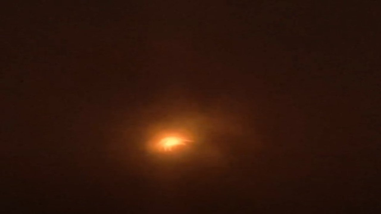 Backdrop image for movie A Side View of An Eclipse in 99.8% Totality