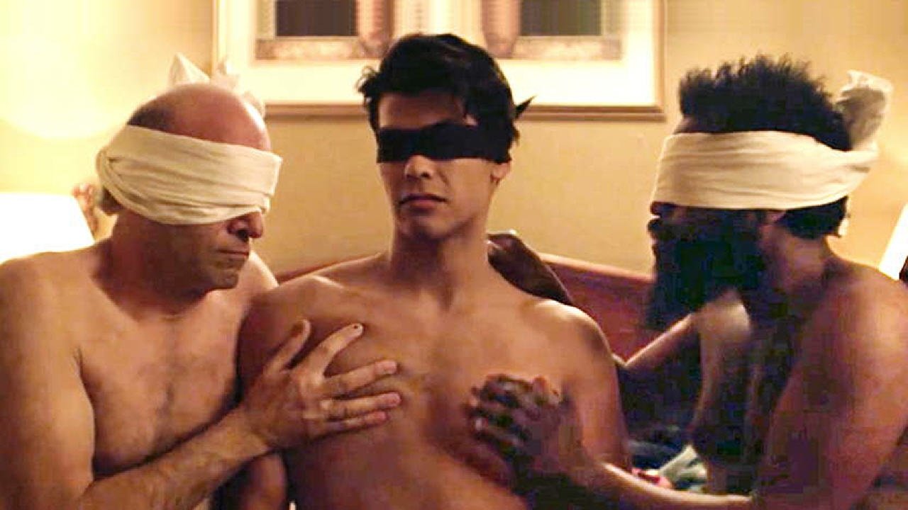 Backdrop image for movie Discreet
